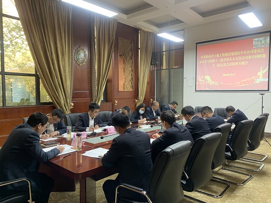 011648804270623068.jpeg b.jpg