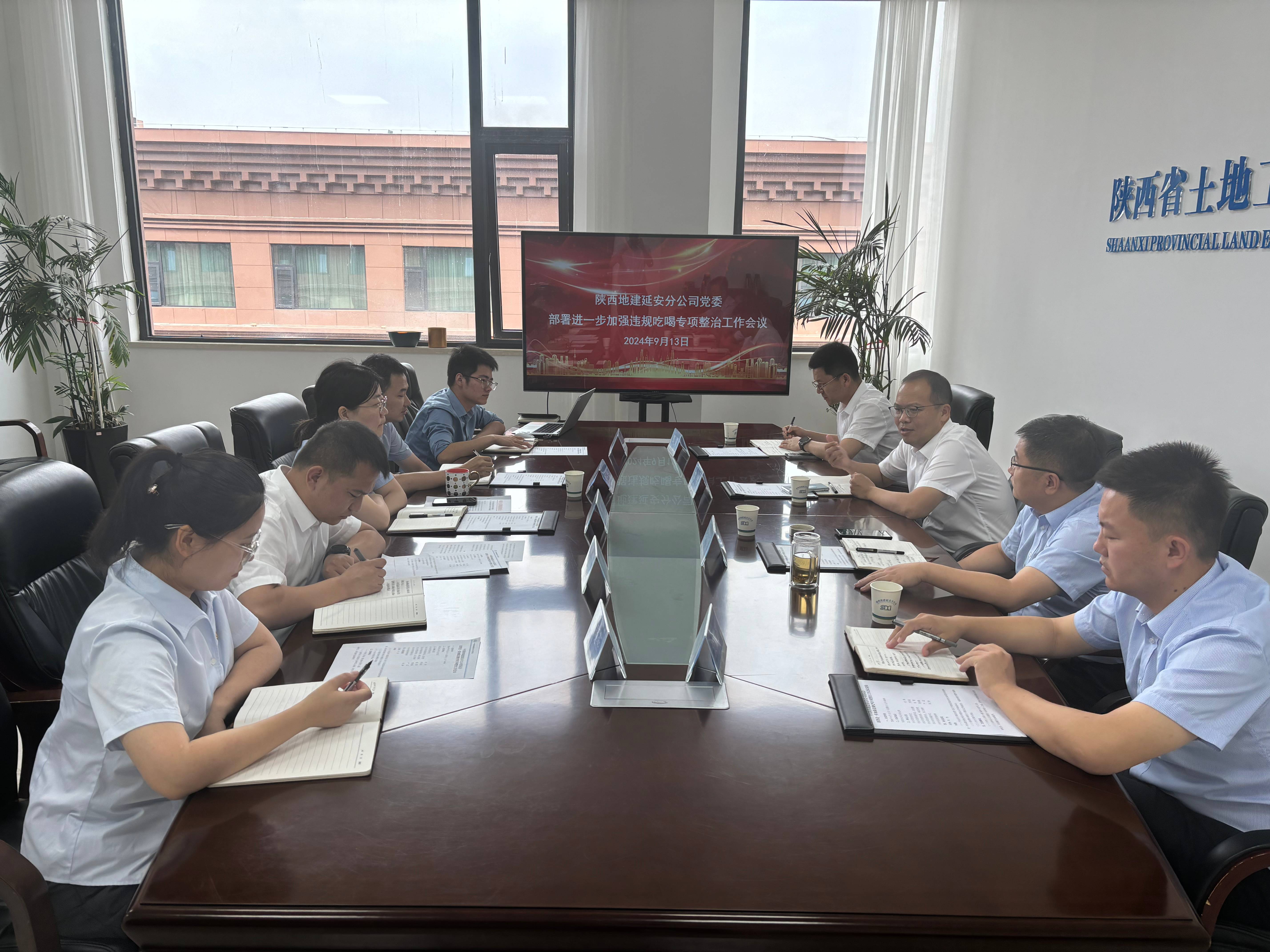 131726217978185169.jpg 44a40bac20634d7df944a8449f4127f(1).jpg