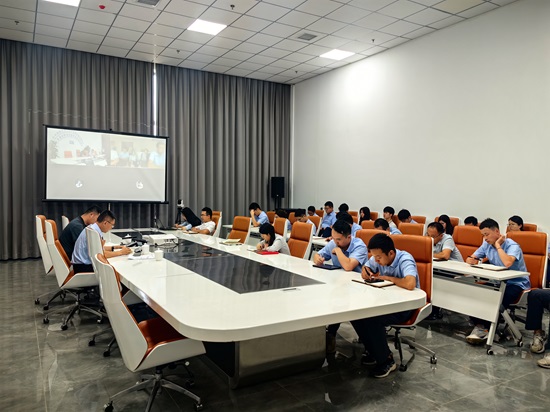 141726305957353174.jpg 4ce29cb06fcd0f6fc7320d3a8f6611b.jpg