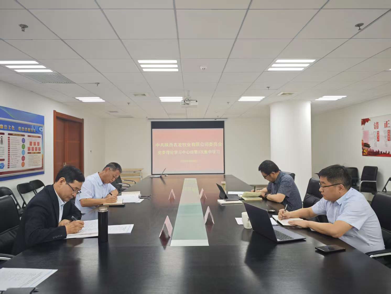 301745999034144581.jpg 301745999034144581.jpg